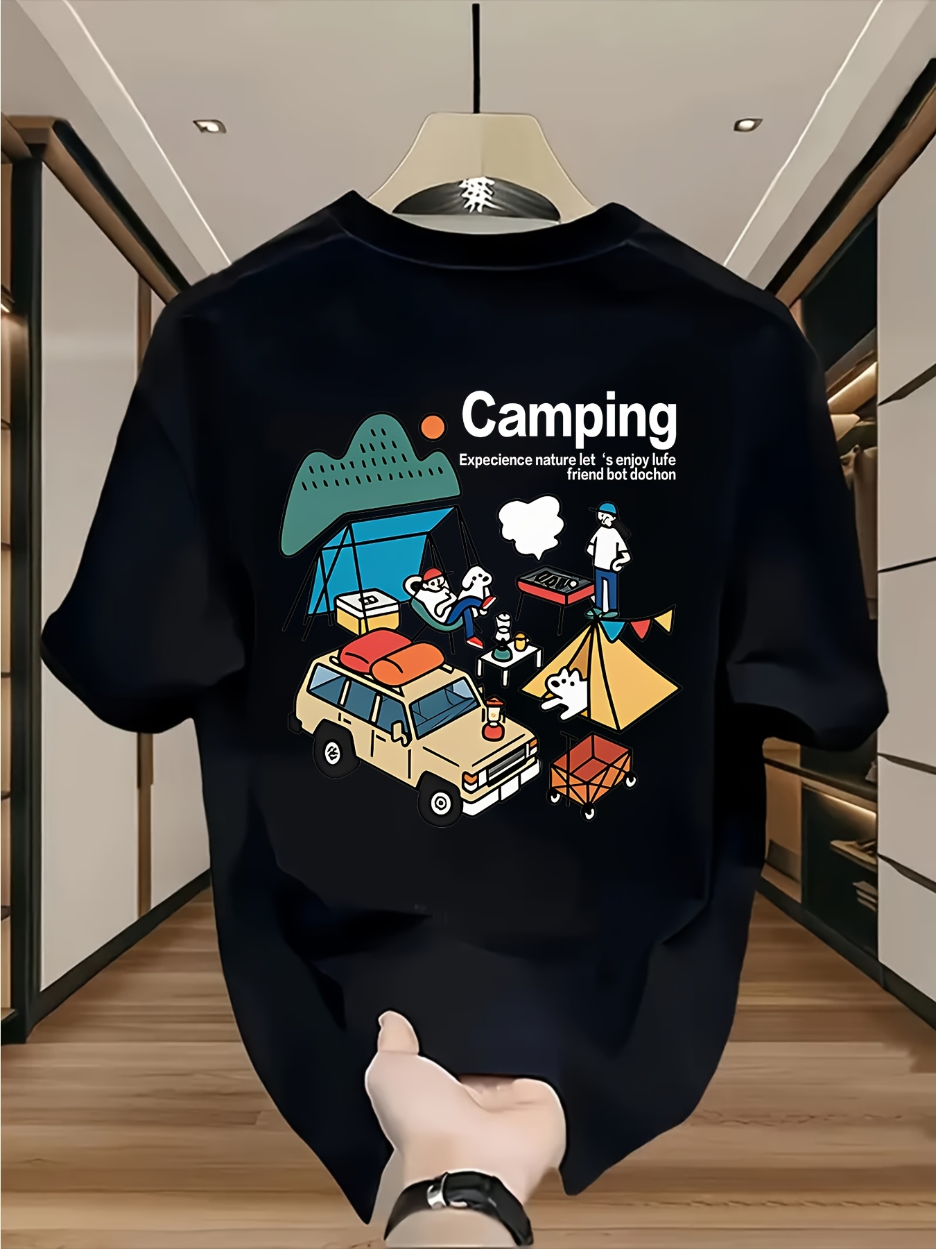 Outdoor Adventure Tent - Maglietta Grafica per Campeggio e Avventura